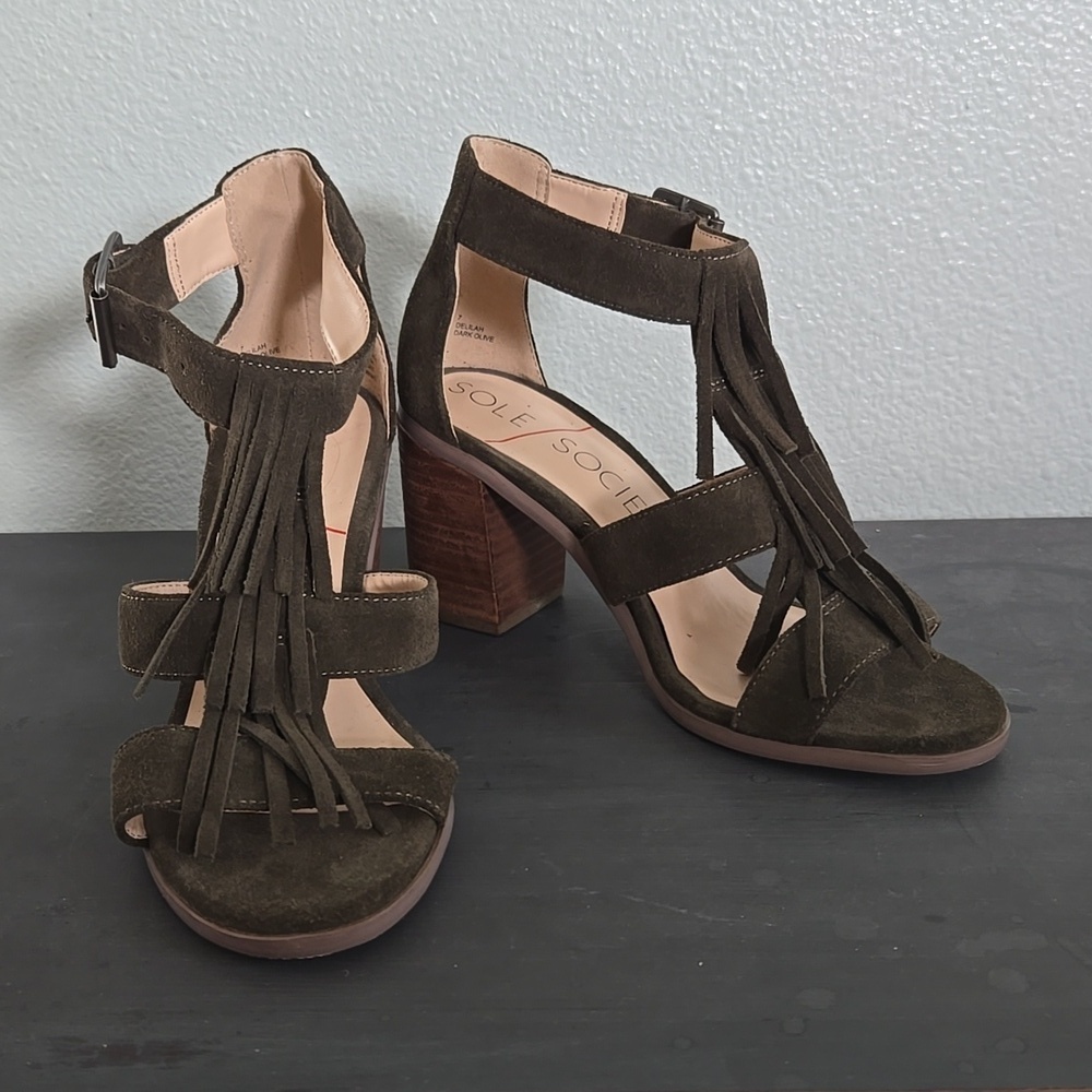 Sole Society Green Suede Fringe Sandals Size 7